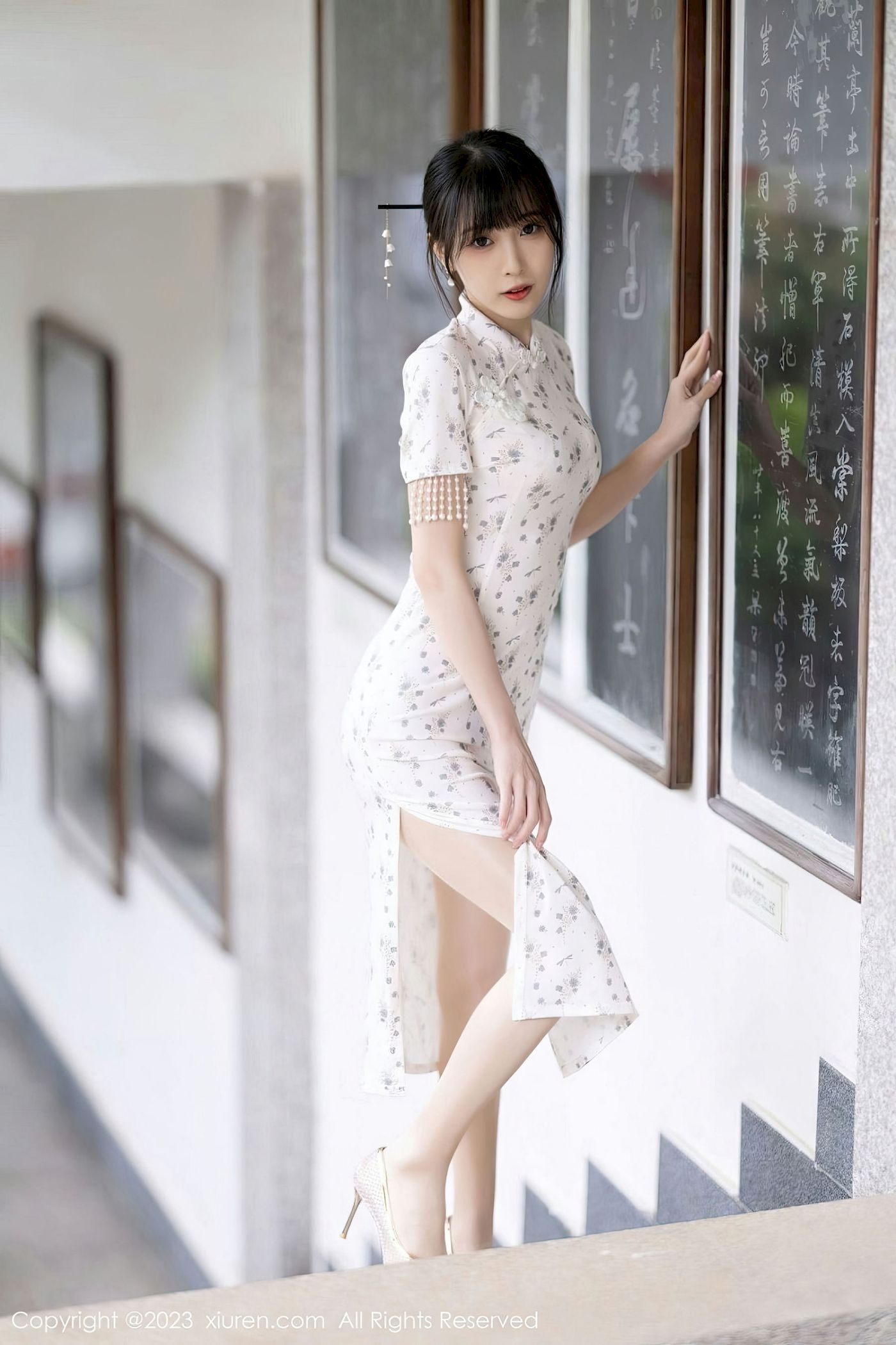 林星阑 - 短款旗袍+原色丝袜海南旅拍