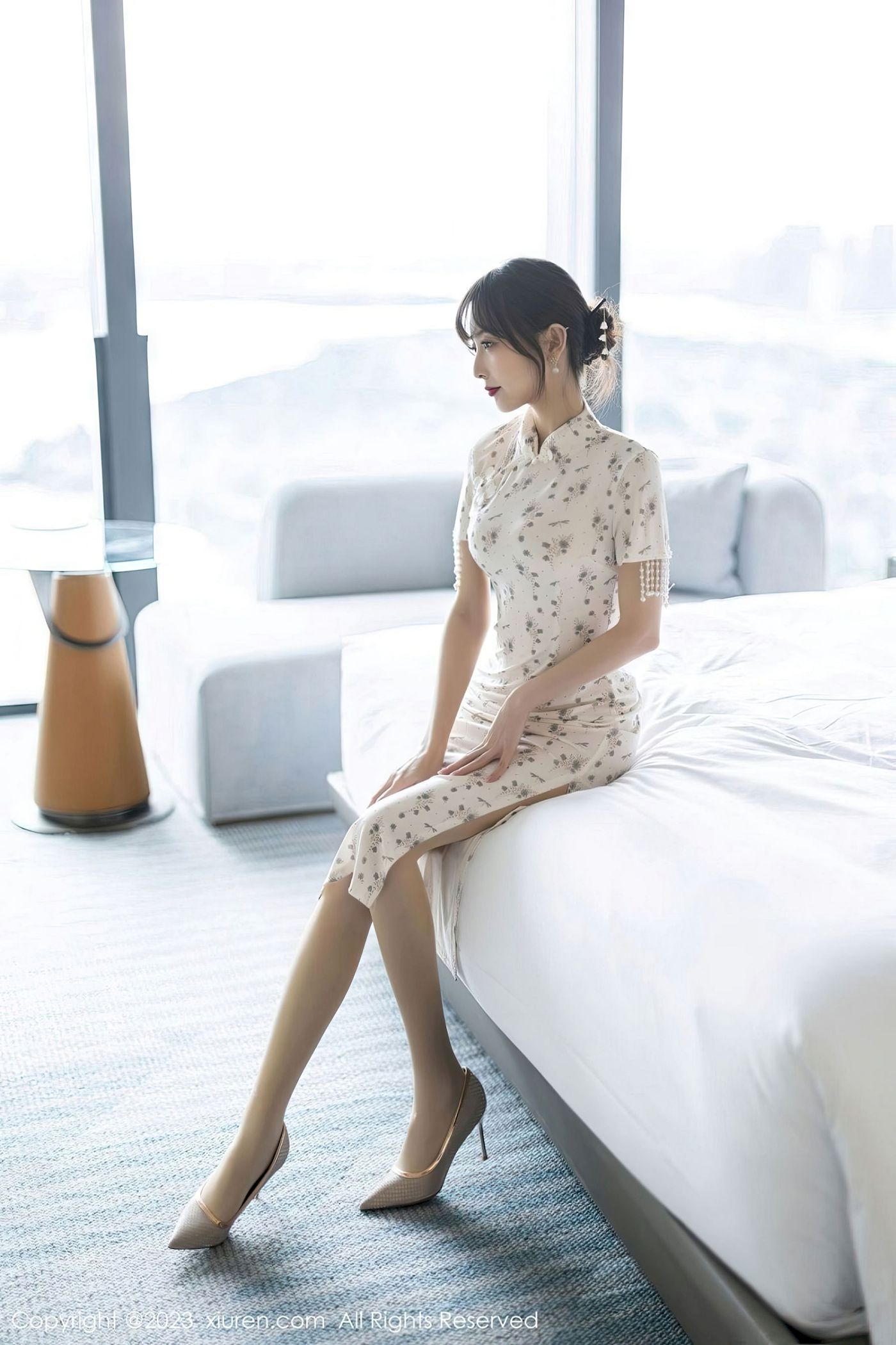 林星阑 - 短款旗袍+原色丝袜海南旅拍